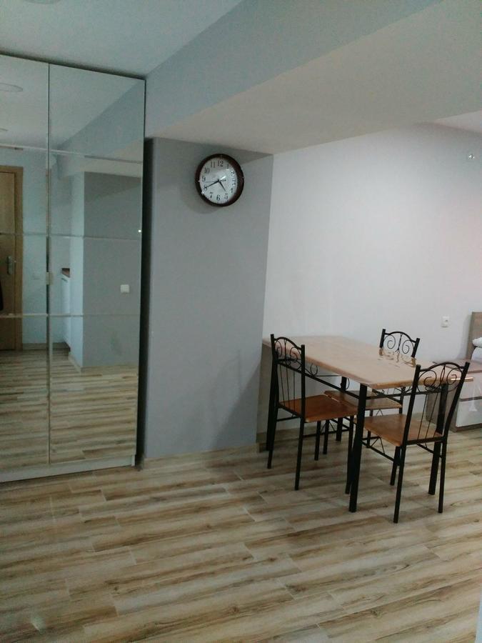 Boutique Apartment 17 Tbilisi ภายนอก รูปภาพ