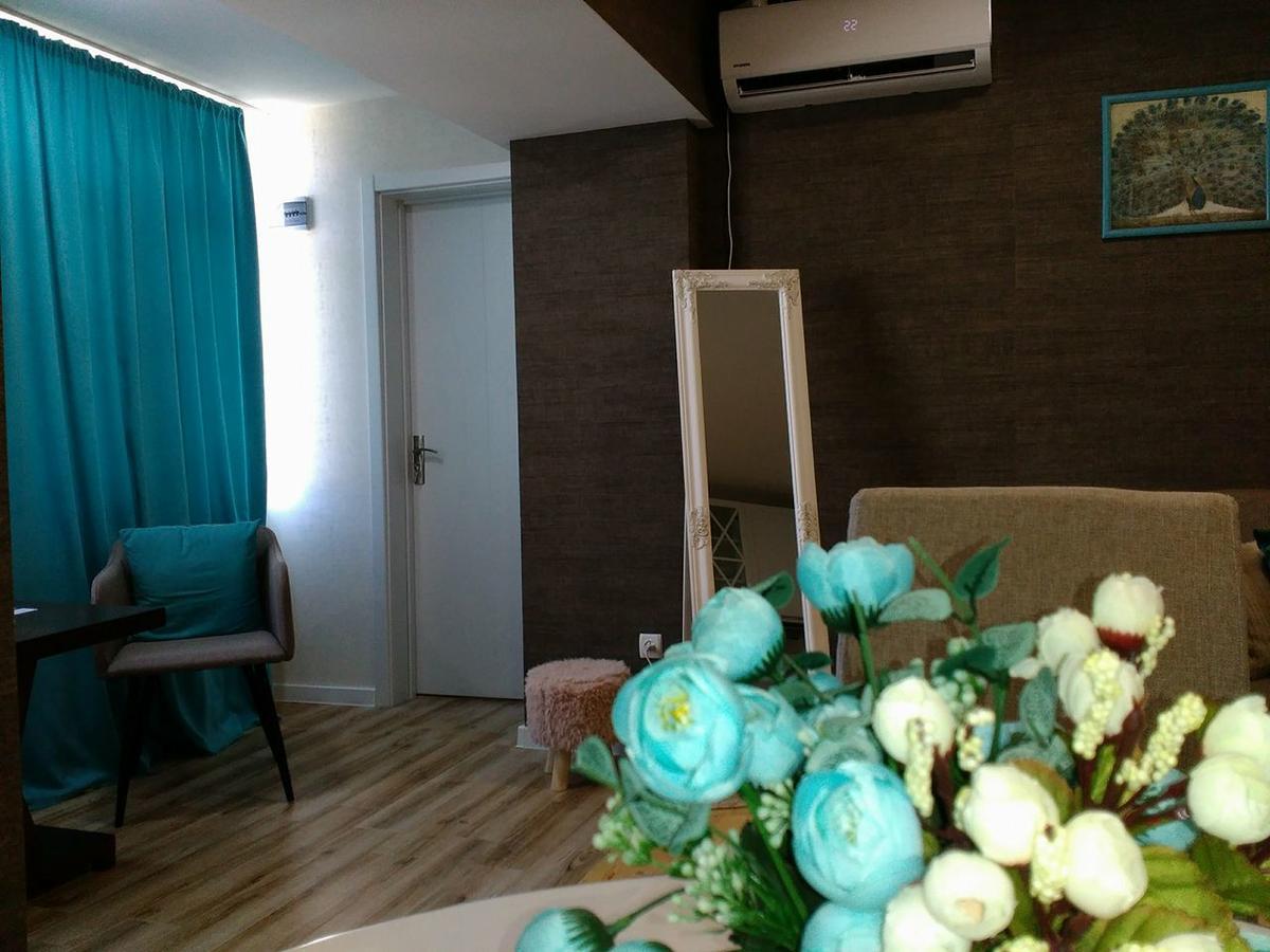 Boutique Apartment 17 Tbilisi ภายนอก รูปภาพ